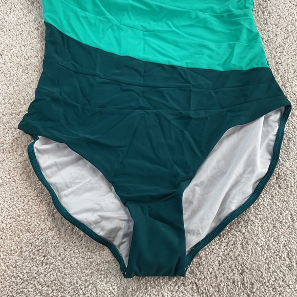 Eomenie Womens One Shoulder Colorblock Ruched One Piece Swimsuit Green White - Picture 3 of 10